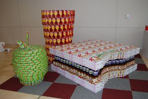 Canstruction2011_6.jpg