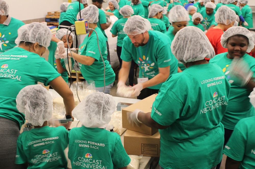 Comcast Cares 3.jpg
